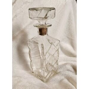 Vintage I.W. Harper Decanter CLEAR MID 20TH CENTURY Whiskey Bottle With CORK